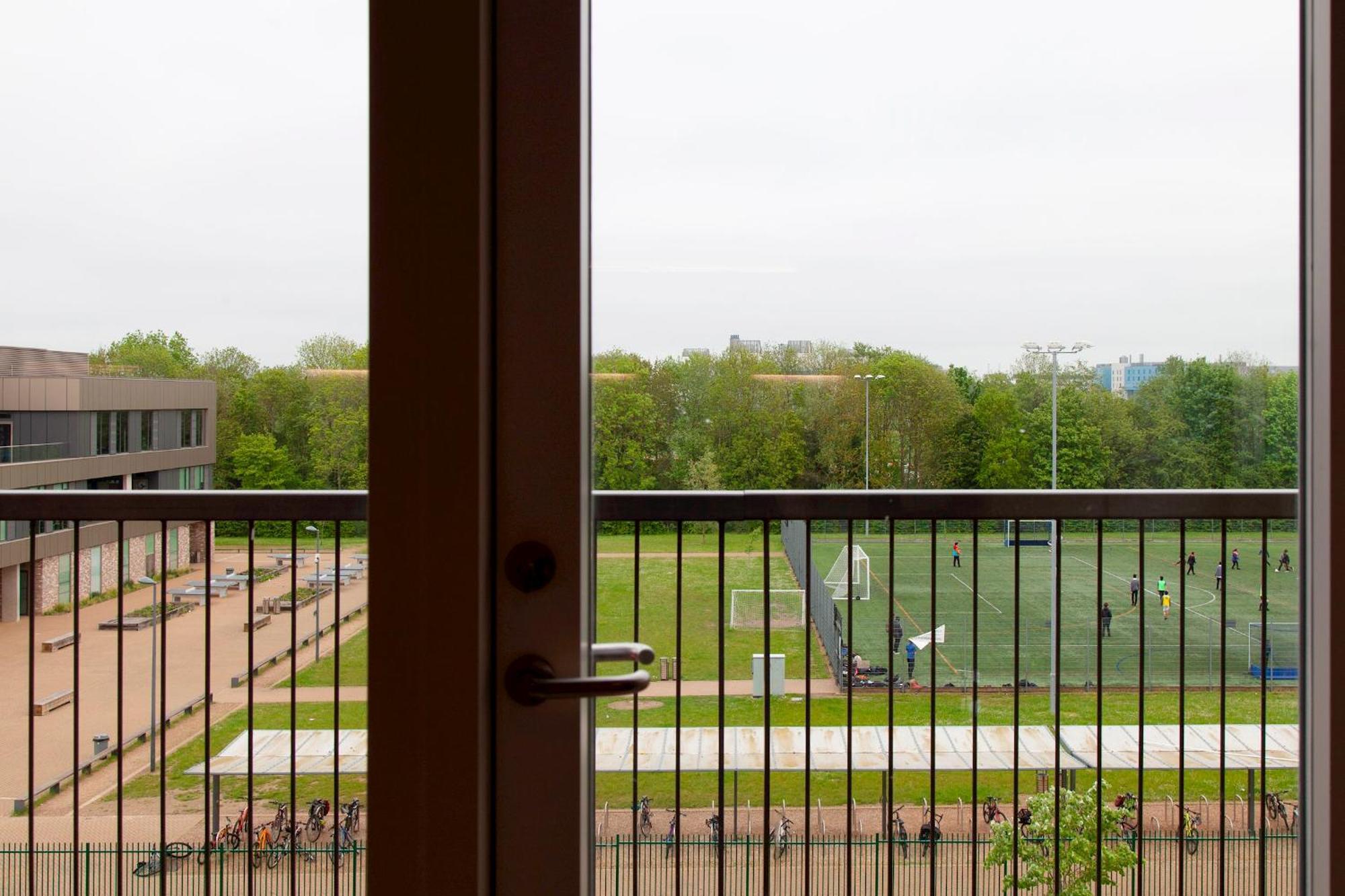 Pass The Keys Stunning And Spacious Modern Flat - Own Car Park Кембридж Екстер'єр фото