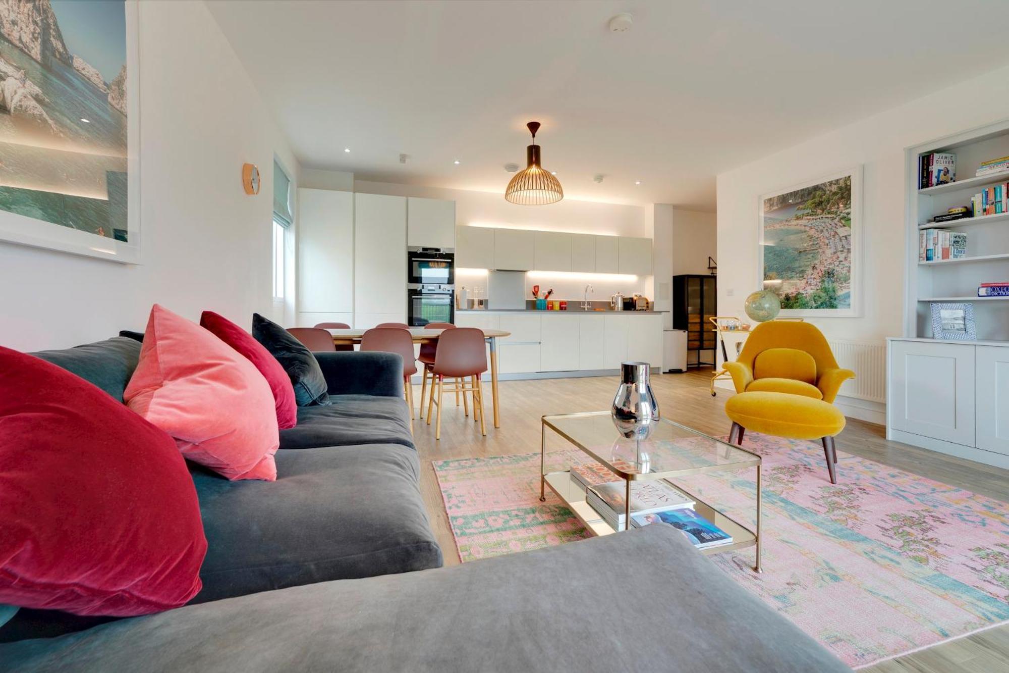 Pass The Keys Stunning And Spacious Modern Flat - Own Car Park Кембридж Екстер'єр фото